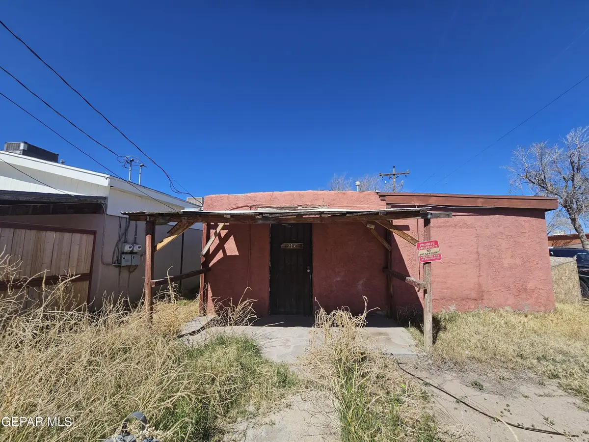 645 E Chestnut Avenue, Las Cruces, NM 88001 - #1
