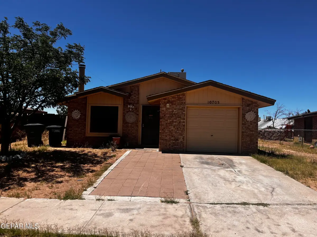 10705 Rhyolite Drive, El Paso, TX 79924 - #1