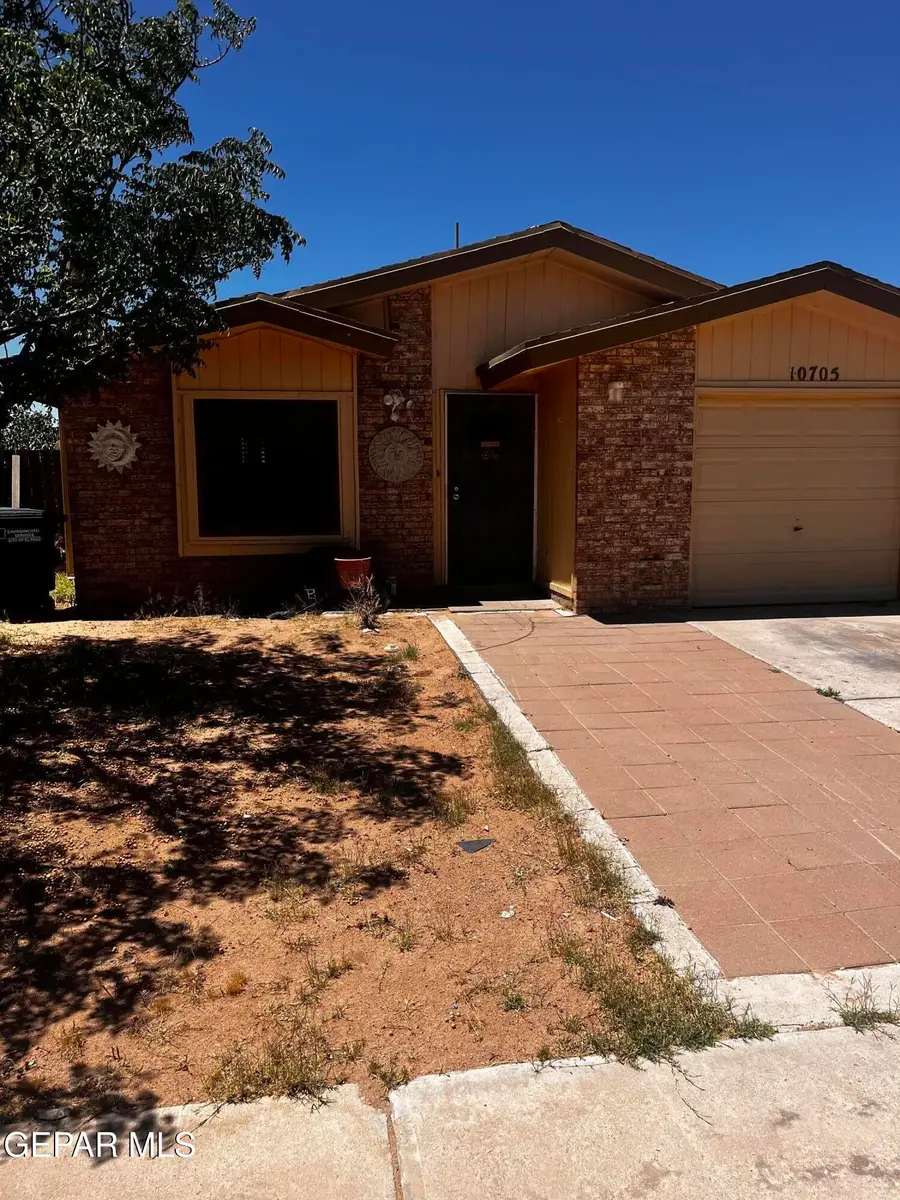 10705 Rhyolite Drive, El Paso, TX 79924 - #3