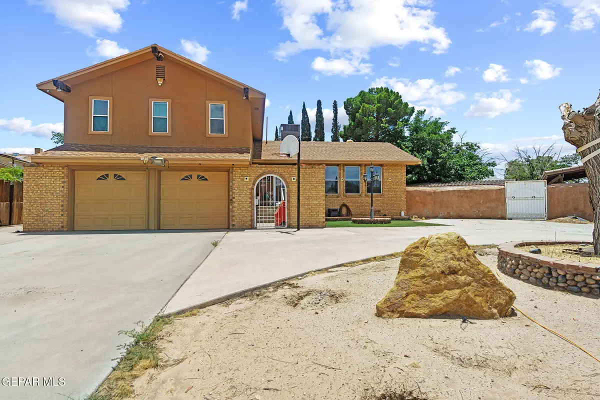 2214 Mermaid Drive, El Paso, TX 79936 - #1