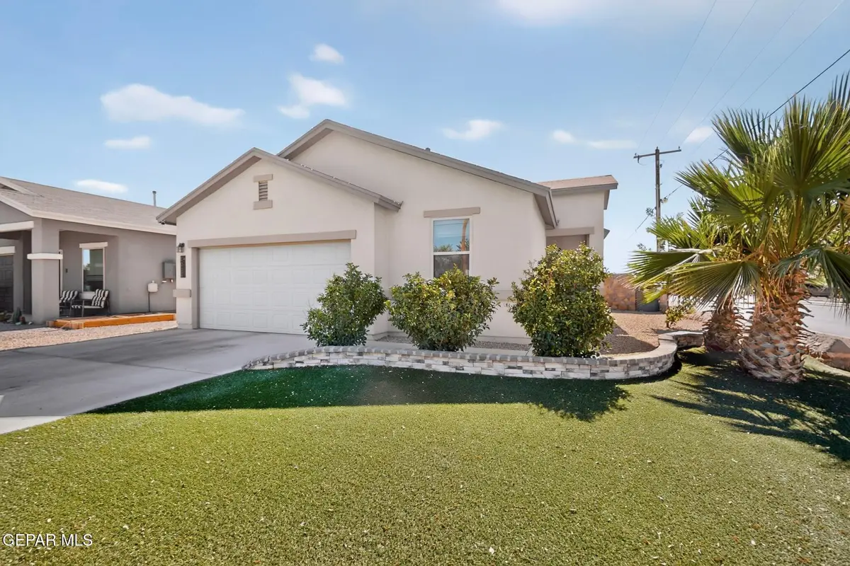 1000 Skyblazer Place, Horizon City, TX 79928 - #1