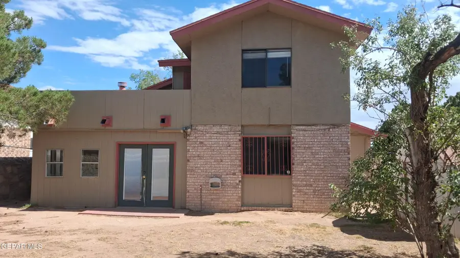11663 Clear Lake Circle, El Paso, TX 79936 - #2