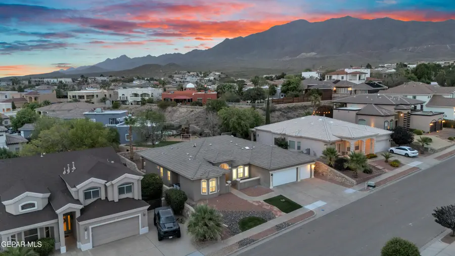 6337 Franklin Red Drive, El Paso, TX 79912 - #2