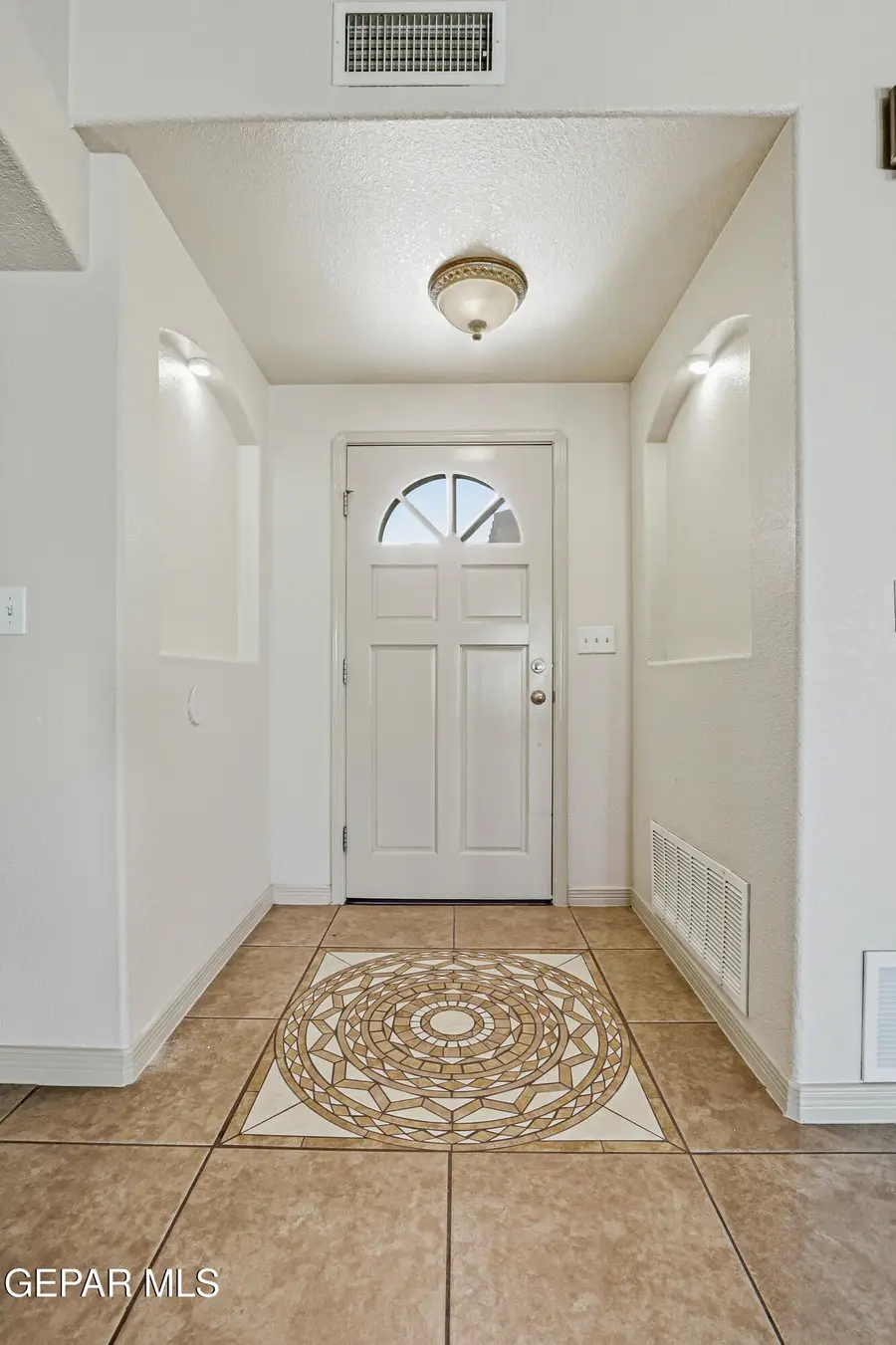 1140 Ranger Street, El Paso, TX 79907 - #3