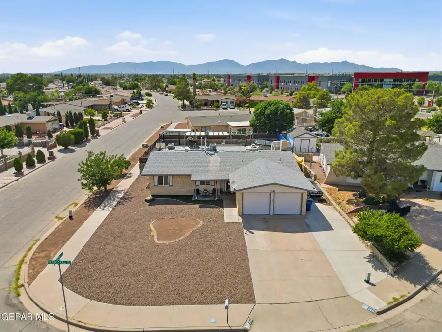 3001 Red Coral Way, El Paso, TX 79936 - #3
