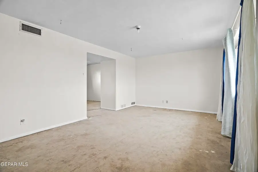 5500 E Bennett Street, Dell City, TX 79837 - #3