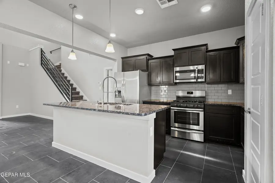937 Penrith Street, El Paso, TX 79928 - #3