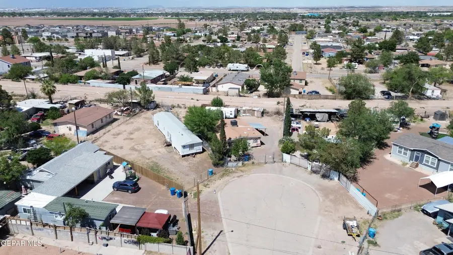 451 Jack Way, Socorro, TX 79927 - #2