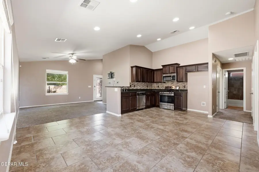 144 Rio Conchos Road, Clint, TX 79836 - #2