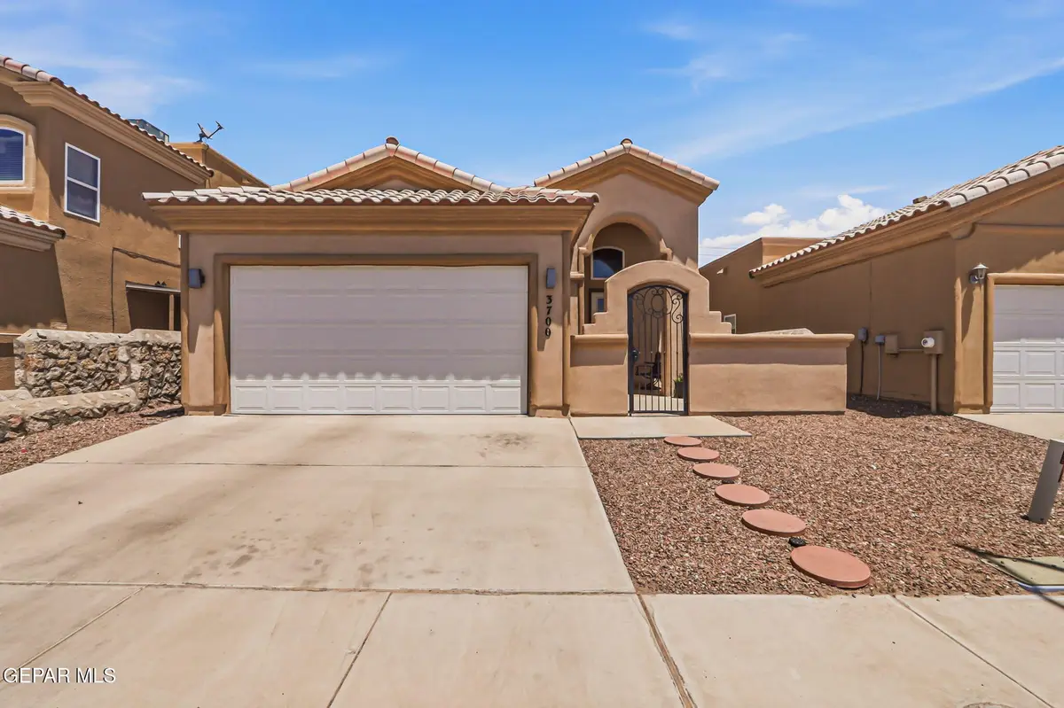 3700 Grand Bahamas Drive, El Paso, TX 79936 - #1