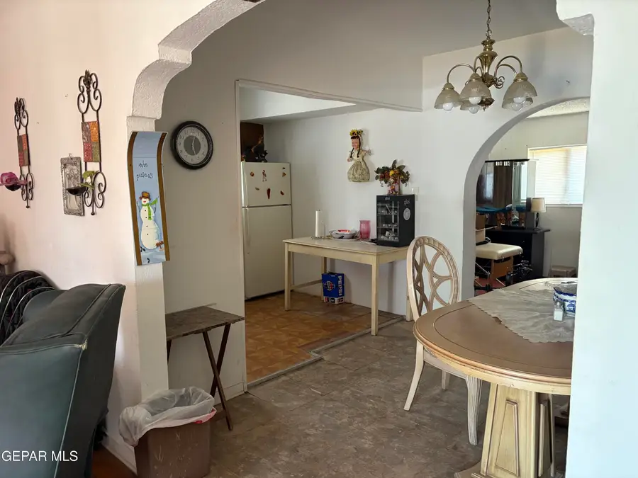 7079 Canary, El Paso, TX 79915 - #3