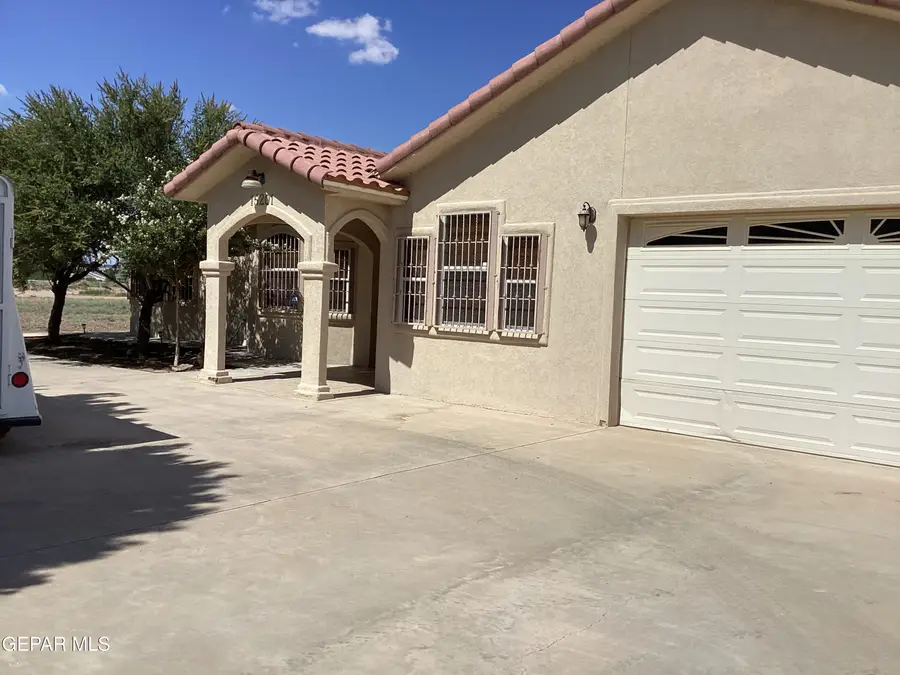 15201 Alameda Avenue, Fabens, TX 79838 - #2