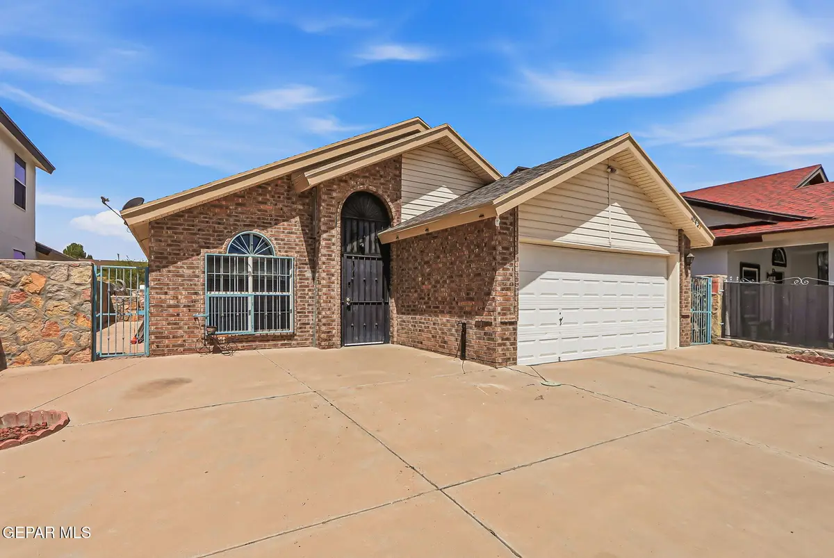 10422 Carter Scott Place, Socorro, TX 79927 - #1