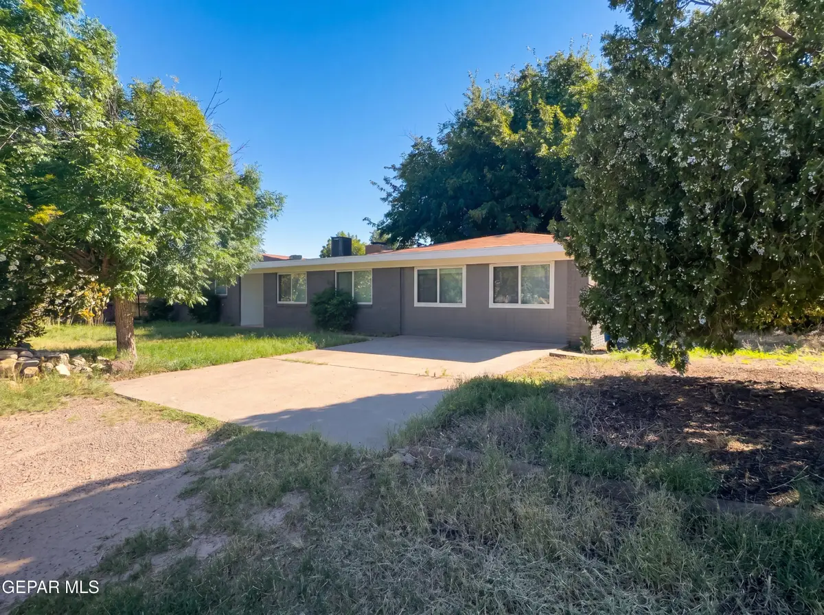 5310 Mimosa Lane, Las Cruces, NM 88001 - #1