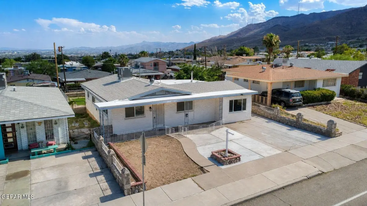 3016 Van Buren Avenue, El Paso, TX 79930 - #1