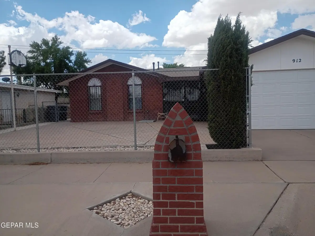912 Agua Prieta Drive, El Paso, TX 79907 - #1