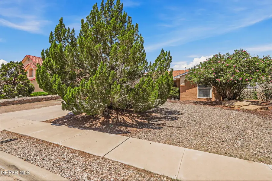 4721 Rio Vista Drive, Las Cruces, NM 88007 - #3
