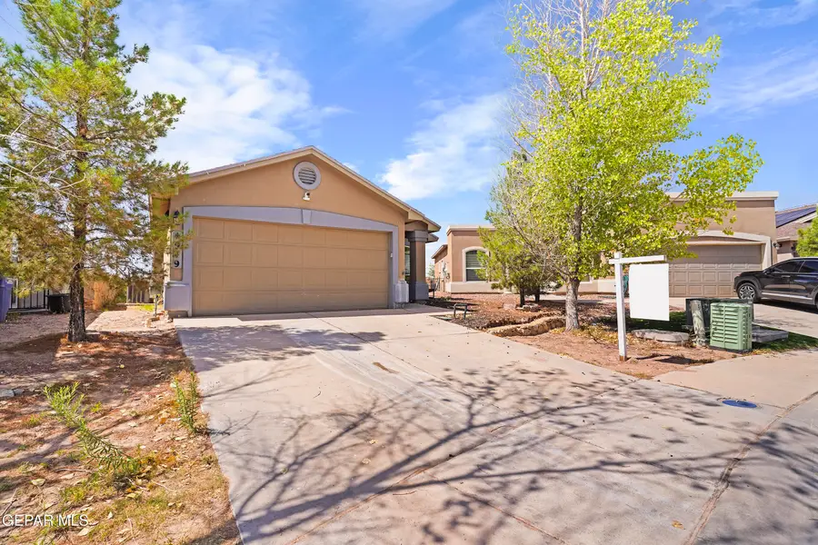 4949 Margarita Talamantes, El Paso, TX 79938 - #2