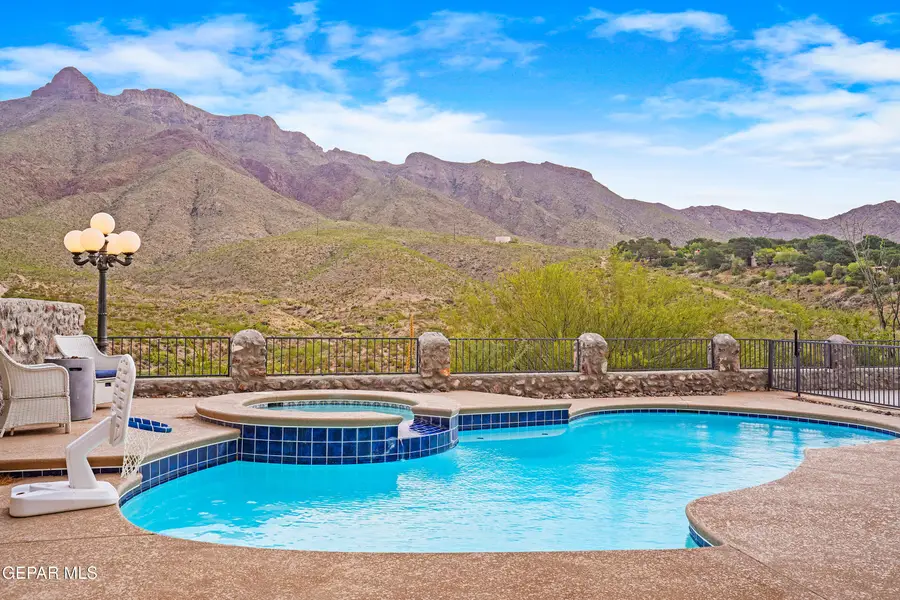 5864 Via Cuesta Drive, El Paso, TX 79912 - #2