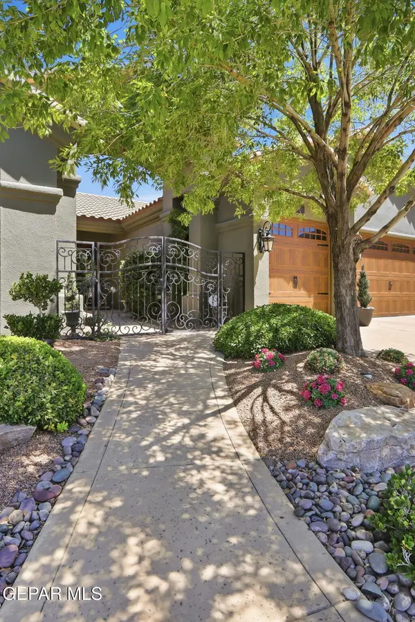 1213 Calle Lago Drive, El Paso, TX 79912