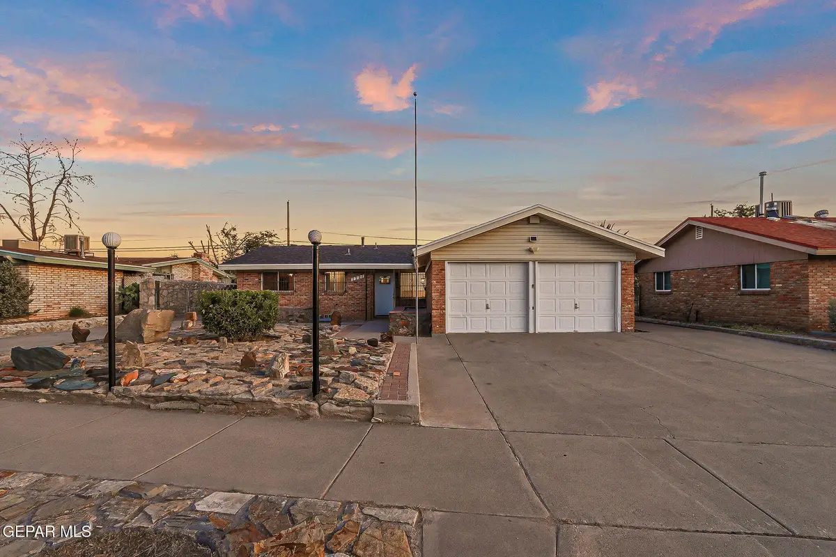 7221 Alto Rey Avenue, El Paso, TX 79912 - #1