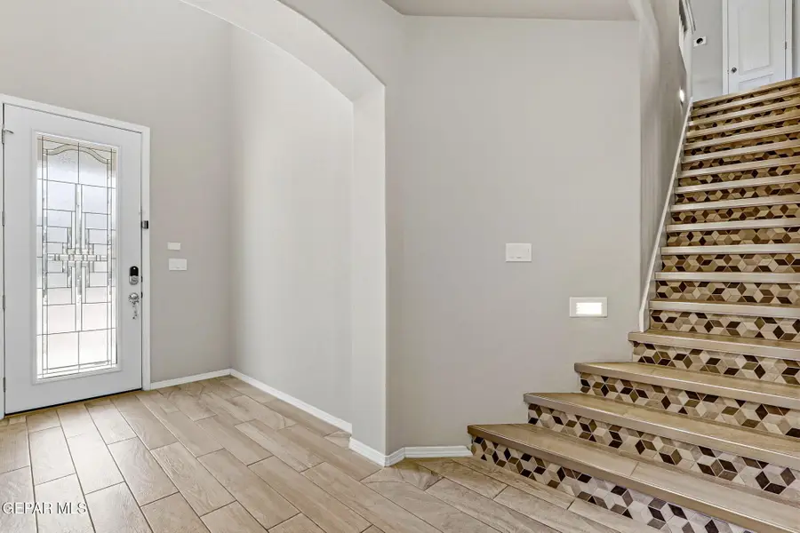 7425 Glacier Drive, El Paso, TX 79911 - #3