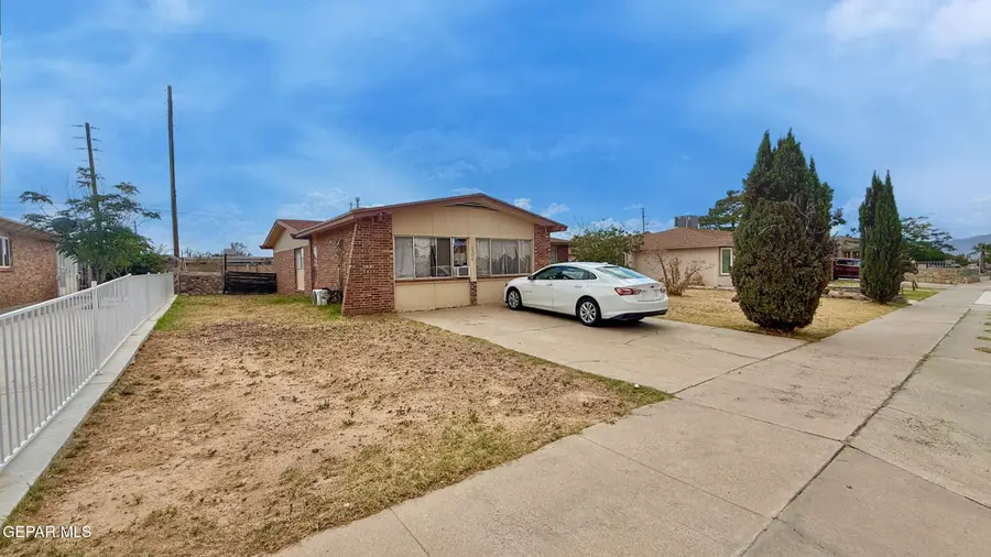 10508 Darin Road, El Paso, TX 79925 - #2