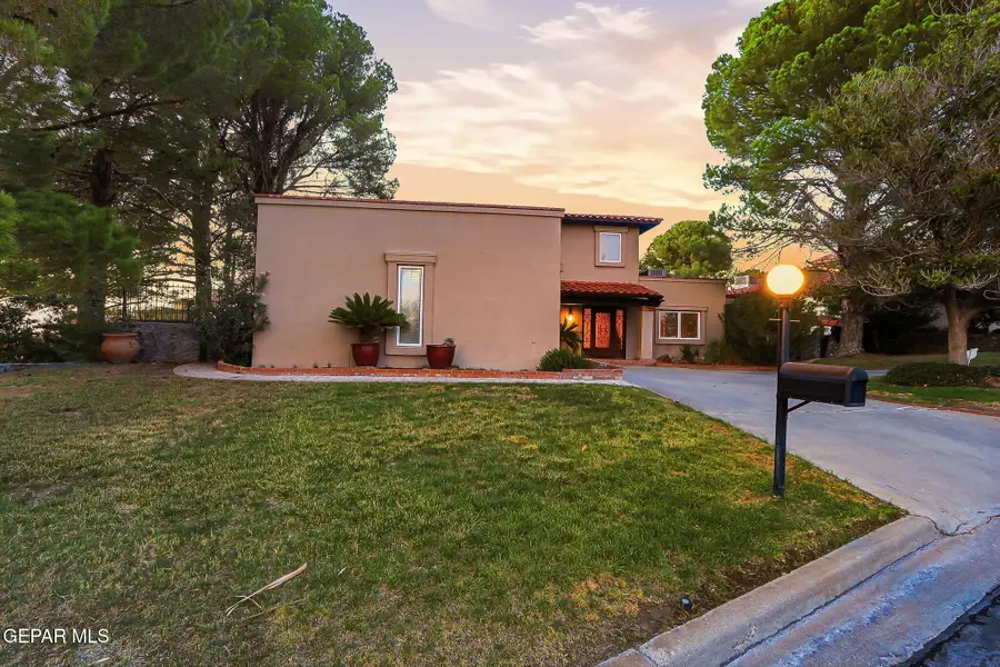 6192 Los Felinos Circle, El Paso, TX 79912 - #2