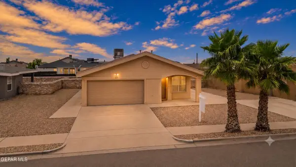 513 Cactus Crossing Drive, Horizon City, TX 79928