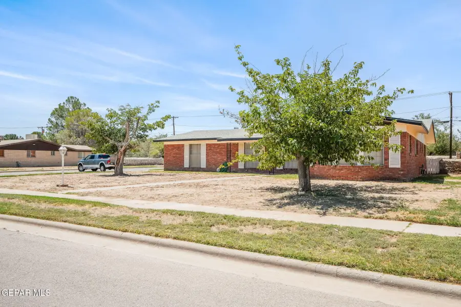 4136 Perth Drive, El Paso, TX 79922 - #3