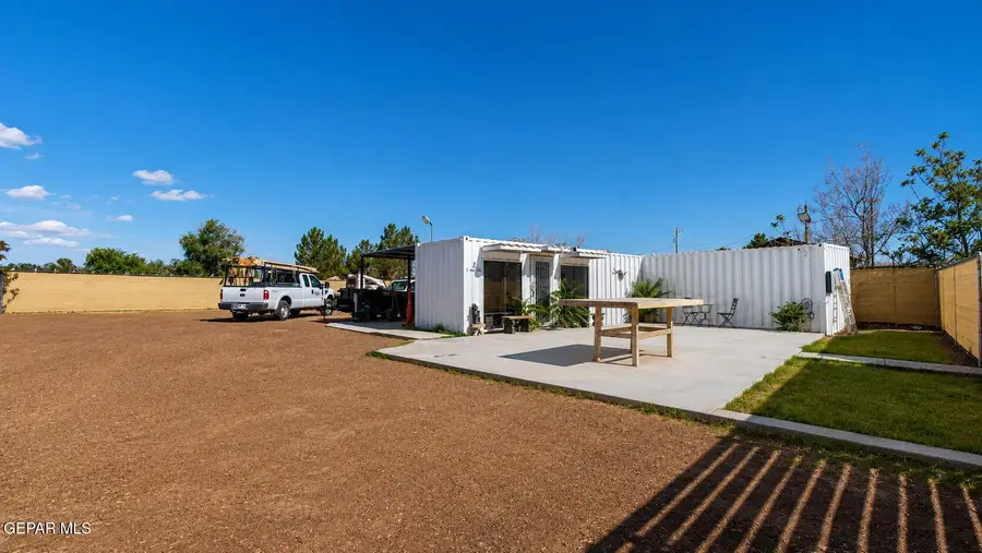 10197 Socorro Road, Socorro, TX 79927 - #2