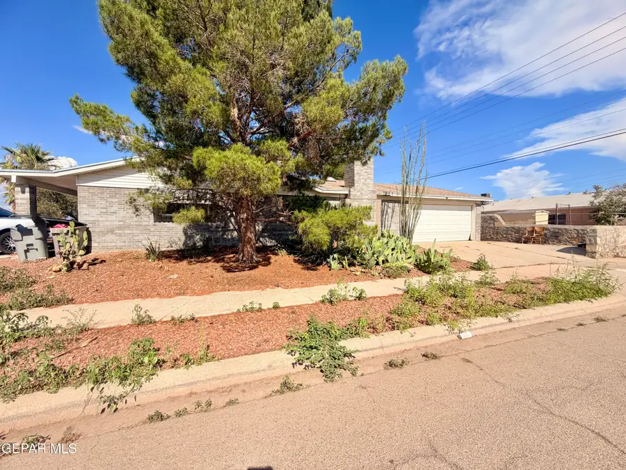 8100 Parkland Drive, El Paso, TX 79925 - #3