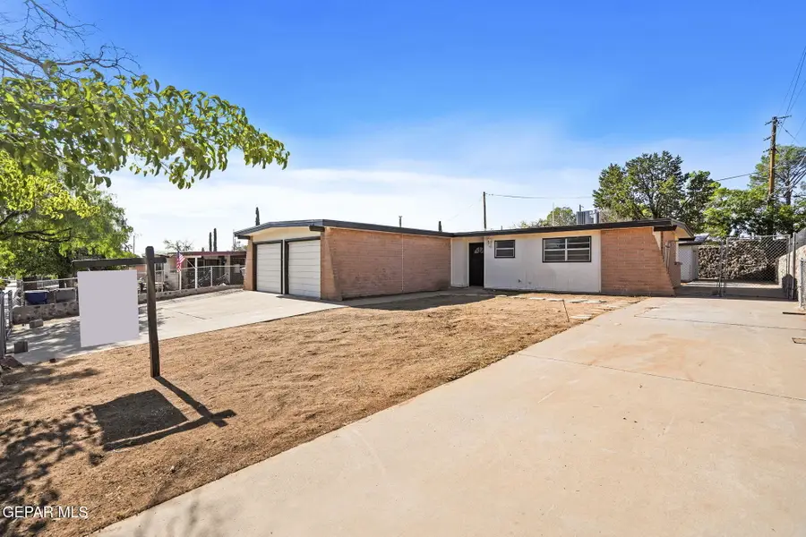 4820 Blossom Avenue, El Paso, TX 79924 - #3