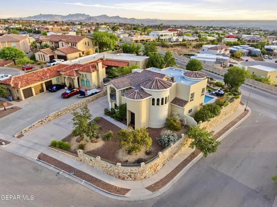 6280 Franklin Hawk Avenue, El Paso, TX 79912 - #3