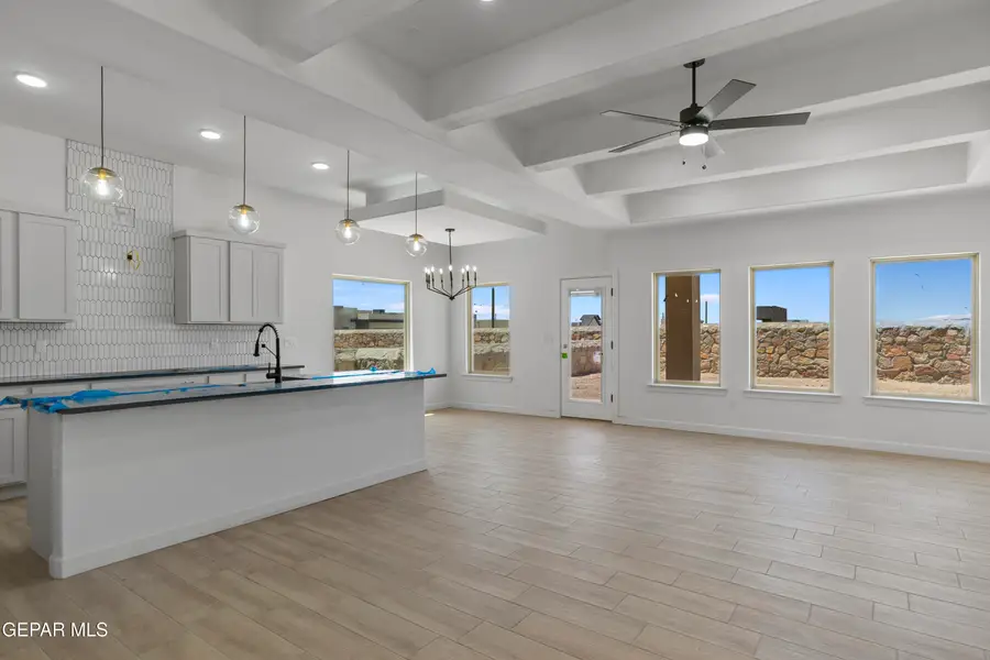 420 Plateau Drive, Socorro, TX 79927 - #3