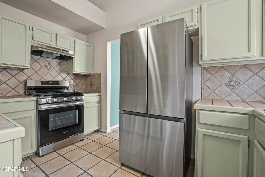 4405 Loma Hermosa Drive, El Paso, TX 79934 - #3