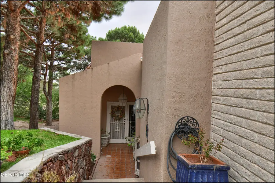 5817 Mira Serena Drive, El Paso, TX 79912 - #3