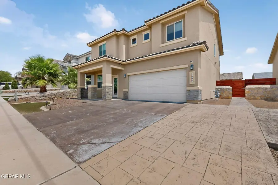 12118 Chapel Hill Road, Horizon City, TX 79928 - #2