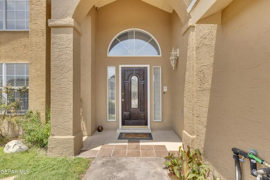 6093 Los Pueblos Drive, El Paso, TX 79912 - #3