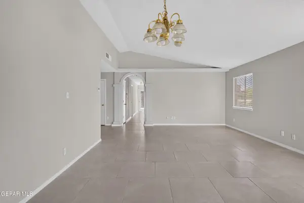 2300 Tierra Negra Drive, El Paso, TX 79938