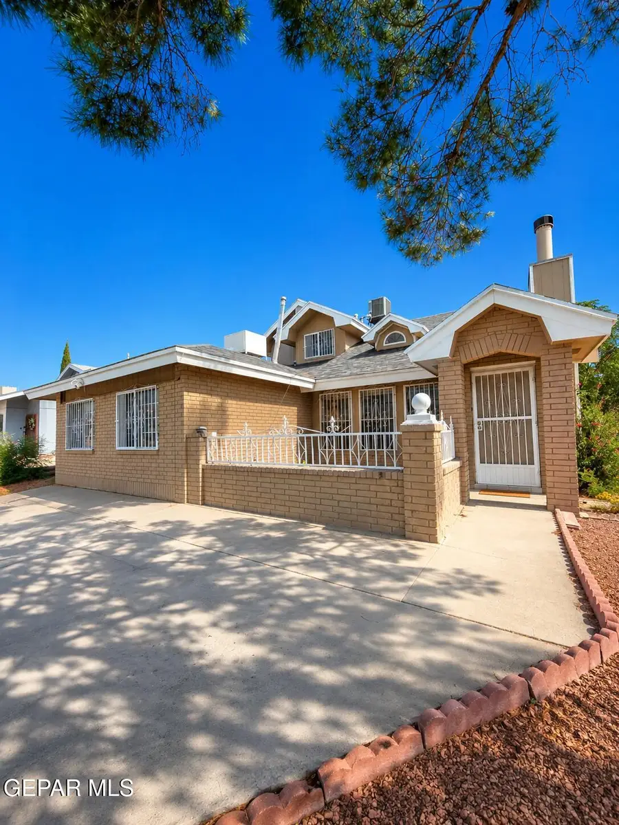 11829 Henry Phipps Drive, El Paso, TX 79936 - #3