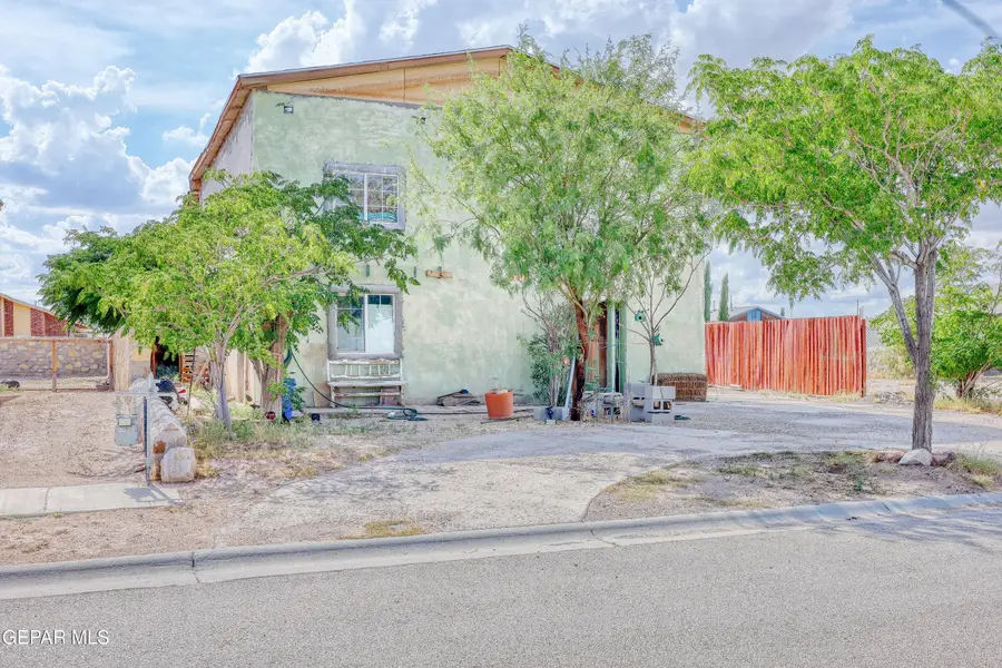 651 Teichelkamp Drive, Horizon City, TX 79928 - #2