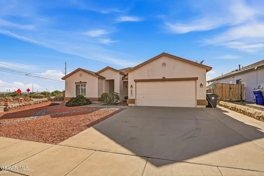 6801 Jordyn Emily Lane, El Paso, TX 79932 - #2