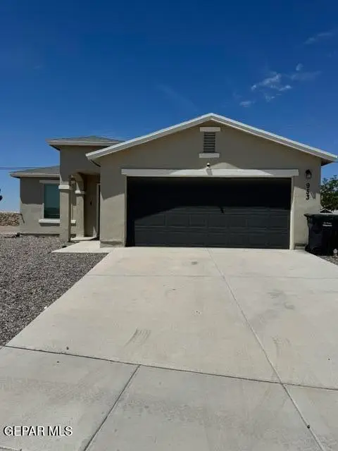 953 Yellow Bells Place, Horizon City, TX 79928