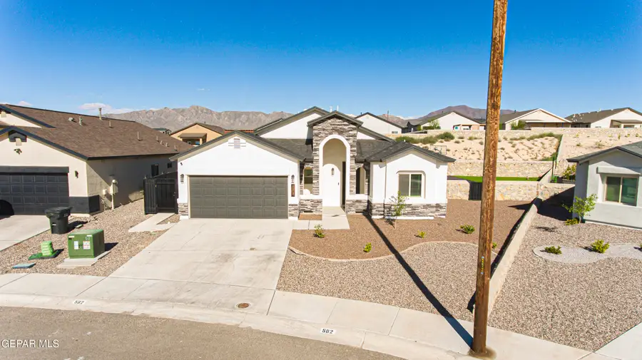 582 Osier Drive, Canutillo, TX 79835 - #2