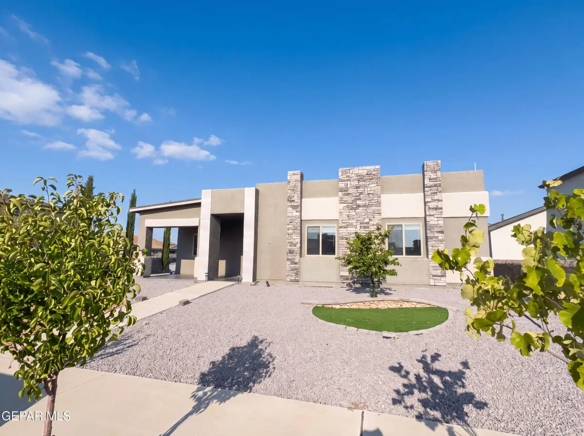 2801 Maria Casas Street, El Paso, TX 79938 - #1
