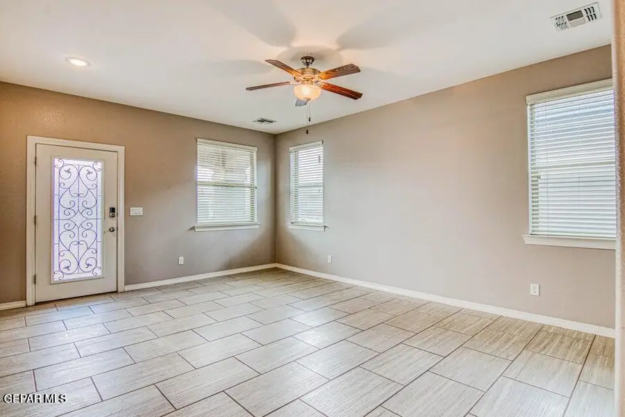 13490 Coldham Street, El Paso, TX 79928 - #3