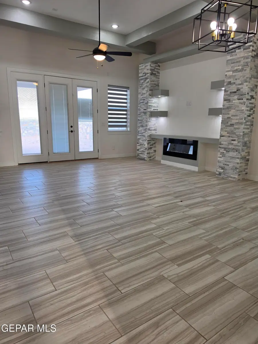 1188 Summer Rain Street, Horizon City, TX 79928 - #2