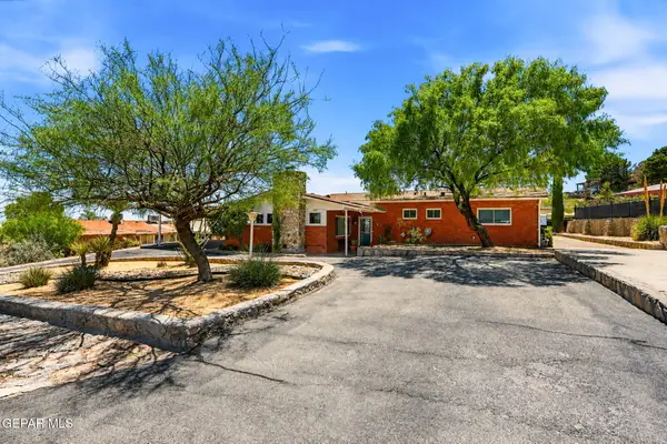 3208 Titanic Avenue, El Paso, TX 79904