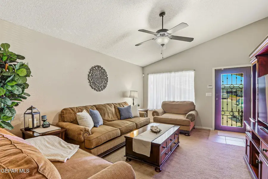 4621 Lolo Caldera Way, El Paso, TX 79938 - #3